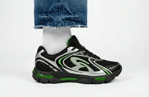 Ravisauce Athletic Sneaker Foot