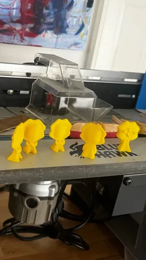 Ravisauce Yellow Figurines Workbench